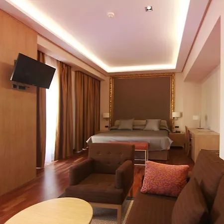 Hotel Casa Consistorial 4*