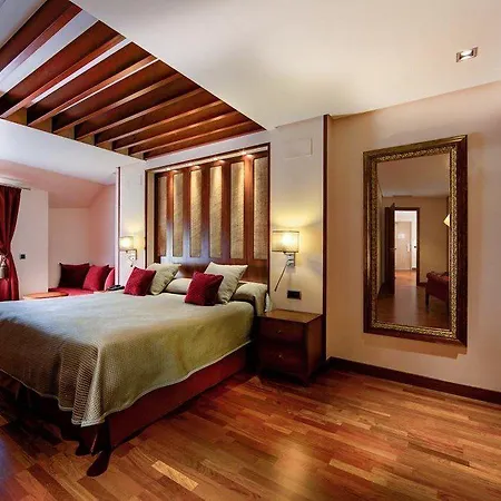 Casa Consistorial Hotel 4*