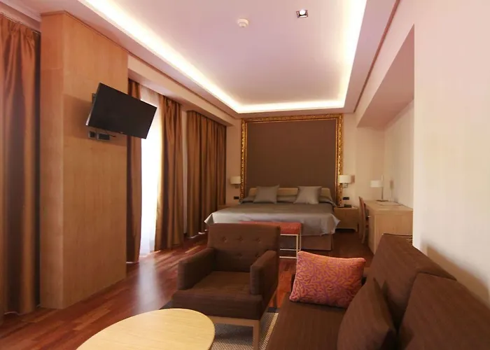 מלון Casa Consistorial 4*