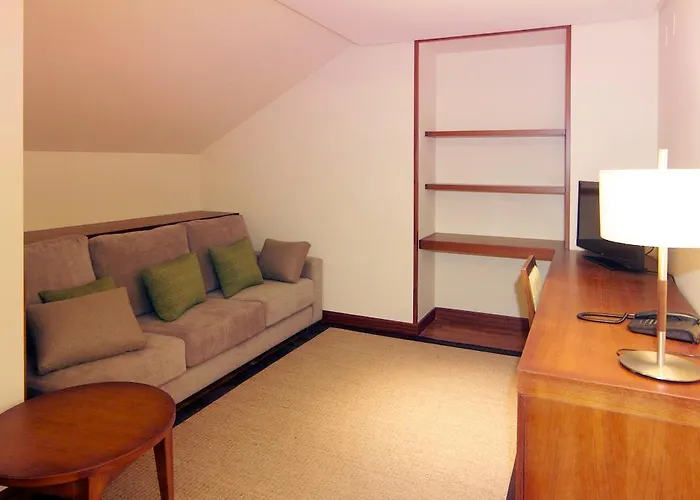 Casa Consistorial מלון 4*