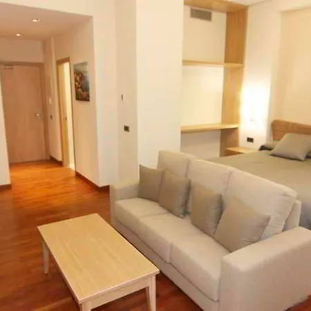Casa Consistorial 호텔 4*