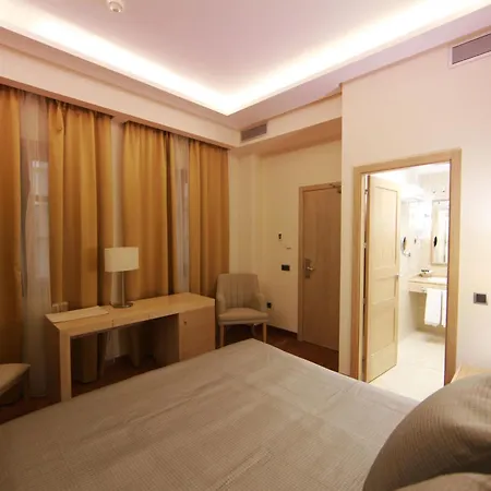 Casa Consistorial 호텔 4*