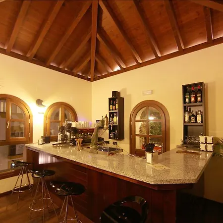 Casa Consistorial 푸엔히롤라