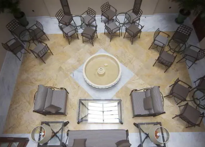 Hotel Casa Consistorial